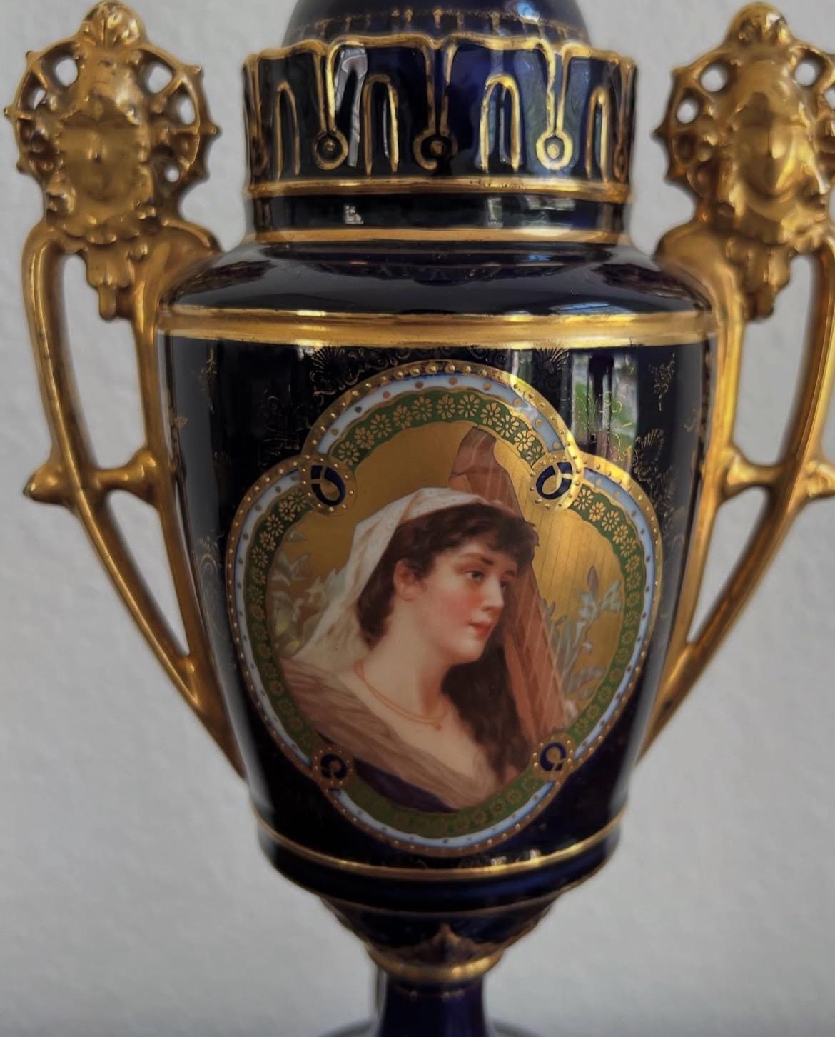 Royal Crown Vienna Porcelain Handpainted Portrait Lamp
