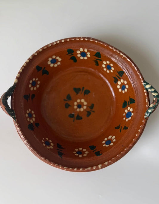 Hand-painted Tonalá-style pottery bowl with floral detailing
