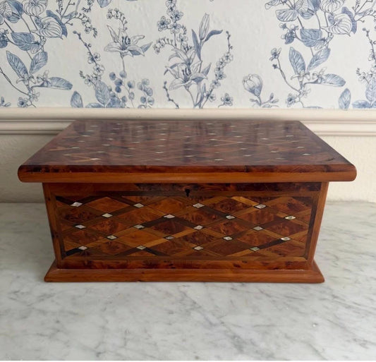 Vintage mother of pearl wood box featuring an intricate geometric parquetry design
